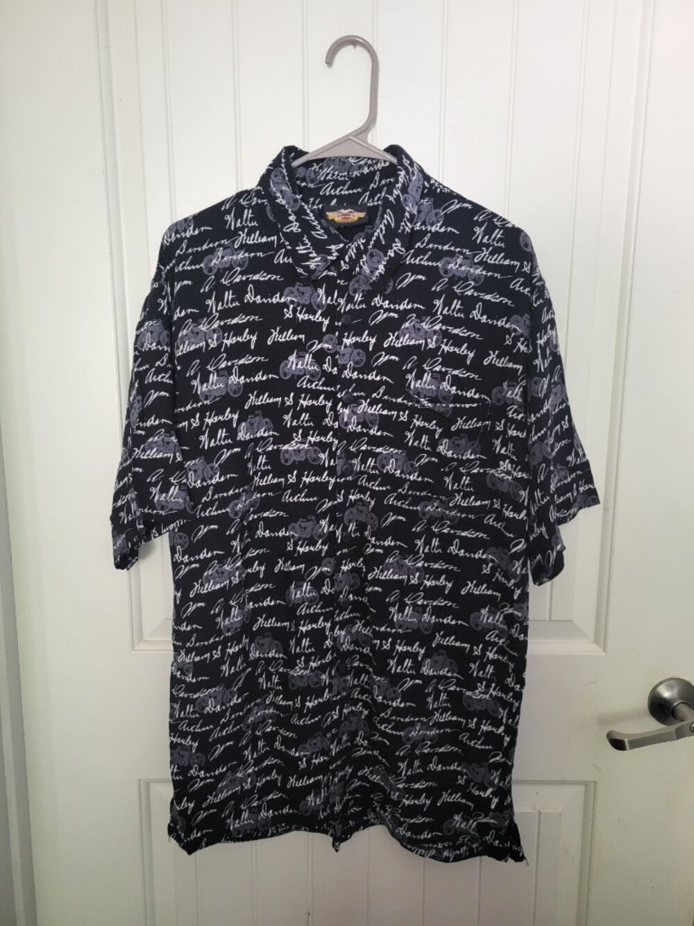 Harley-Davidson Mens Large Script Button Up Shirt